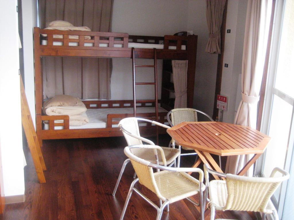 Hotel Yukaina Nakamatachi Yakushima  Zimmer foto